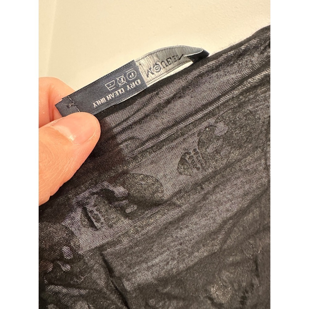 Alexander McQueen Black Gold Metallic Skull Scarf Modal Cashmere Made in Italy - Picture 5 of 6